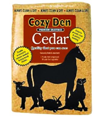 Cozy Den, Premium Cedar Shavings, 10 Cu. Ft.